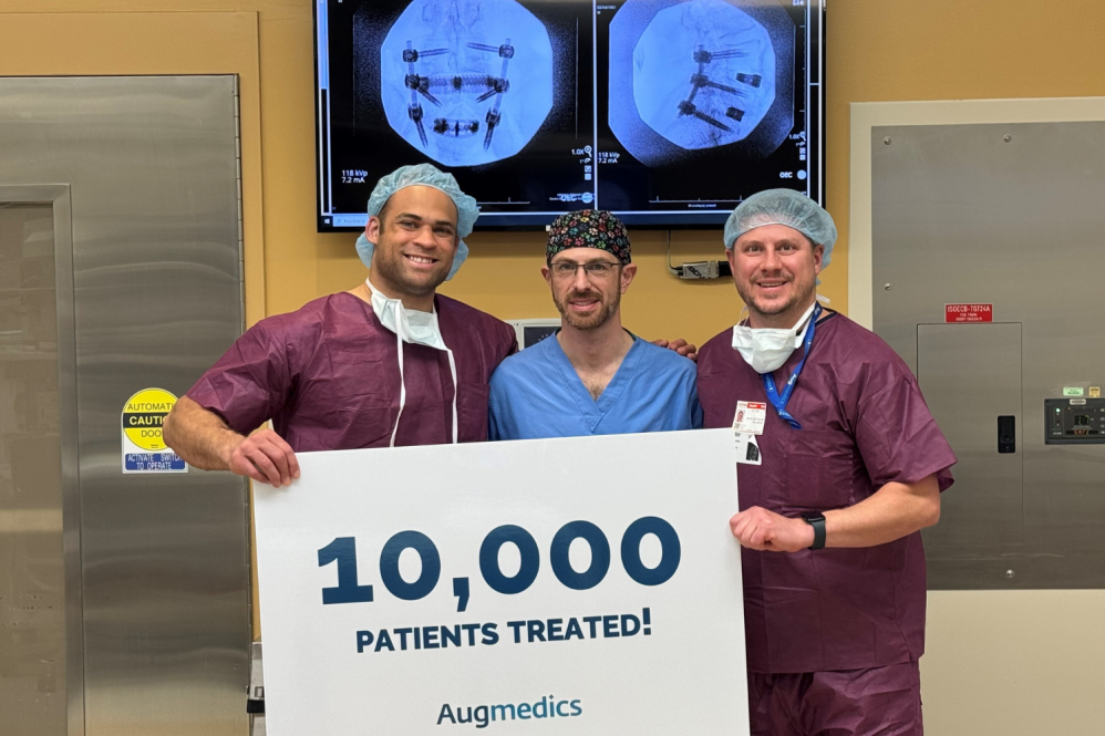 Augmedics Hits 10,000 AR Spine Surgeries — Milestone Case Performed at UConn Health