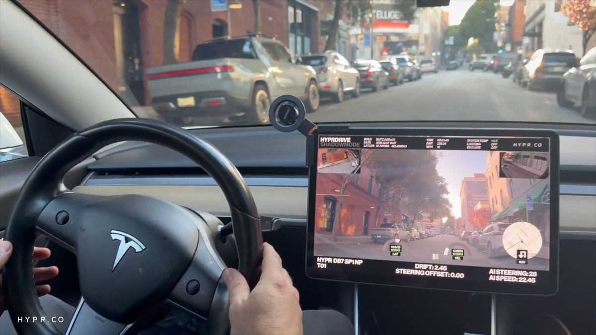 HYPRLABS Ditches Maps and Labels for Real-World Robotic Learning