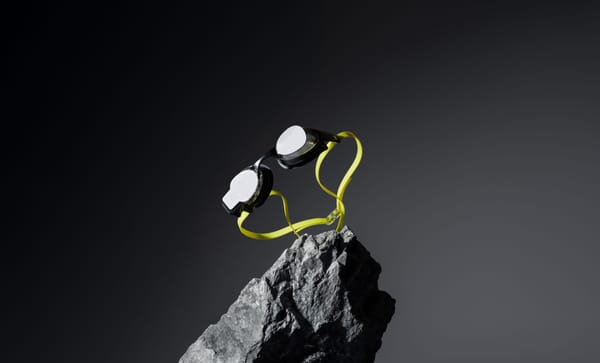 FORM Debuts AR Swim Goggles With Gorilla Glass for Fog-Free Durability